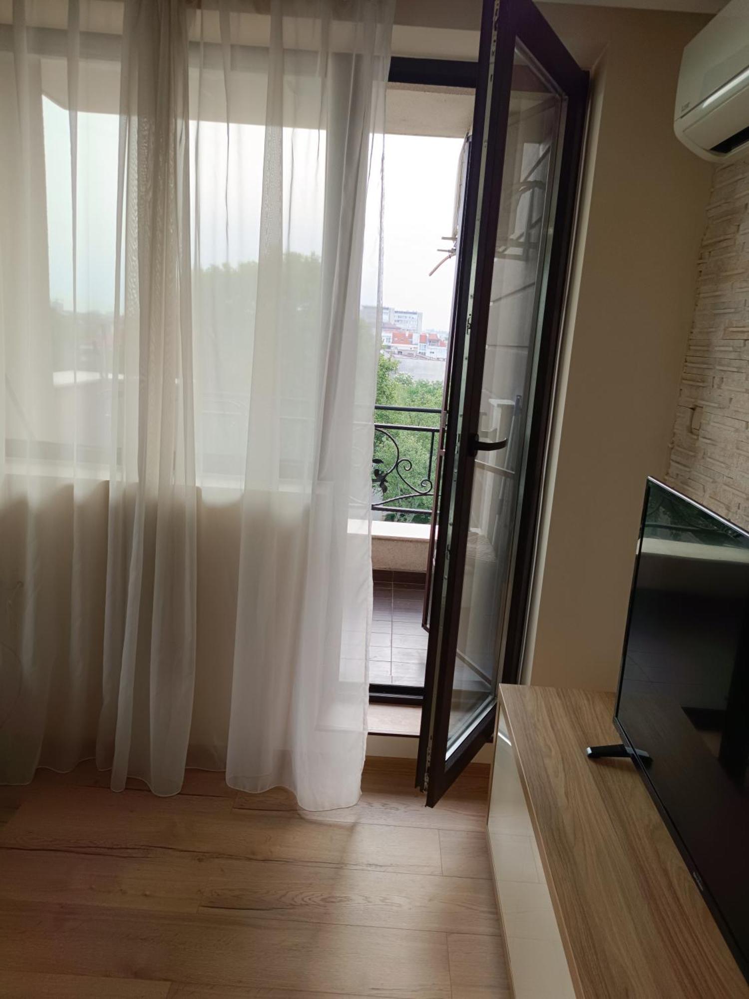Two Bedroom Apartment 53 - Restaurant Stadium Plowdiw Exterior foto