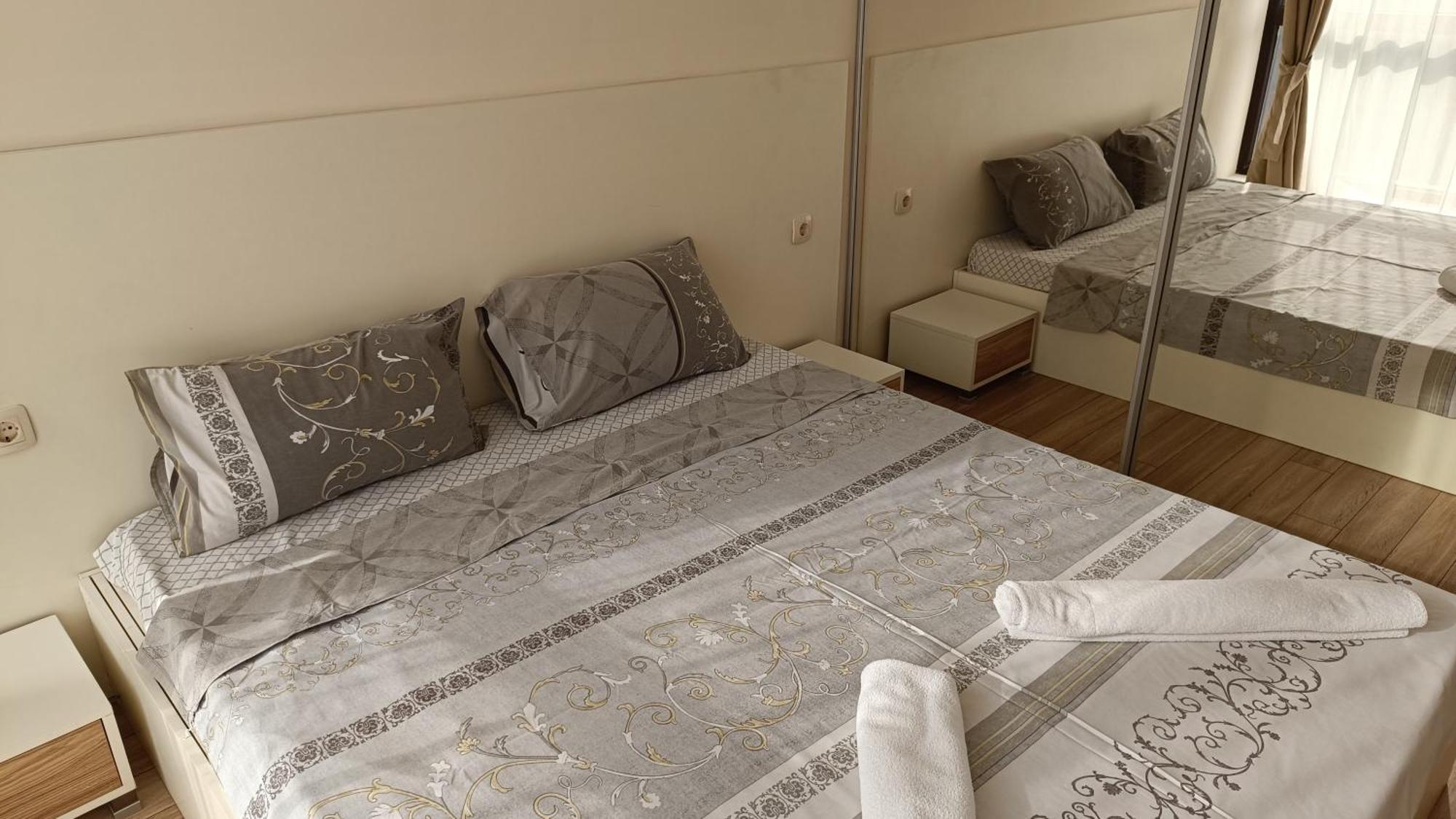 Two Bedroom Apartment 53 - Restaurant Stadium Plowdiw Exterior foto